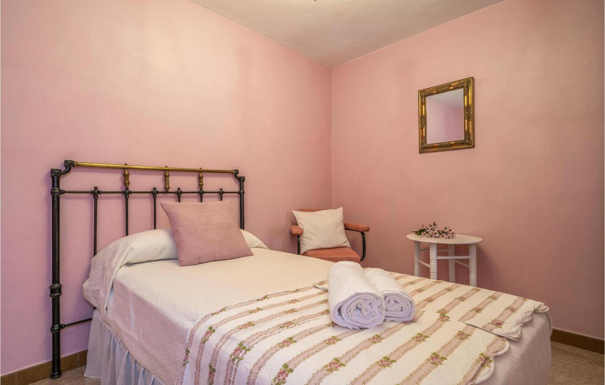 Stunning Home In Gaucin With Wifi 外观 照片